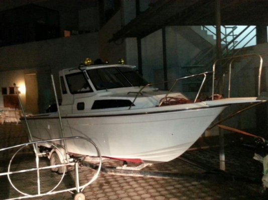 ขายเรือ yamaha 24' body year 2006 รับแลกรถ มอไซค์ตัวแรง ได้หมด