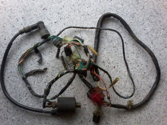 ขายอะไหล่หลายอย่างครับ ขายอะไหล่หลายอย่างครับ