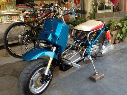 ขออภัยครับ ขาย/แลก zoomer แต่ง สุดๆล้อโตๆๆแรงๆๆแลก รถ ปืน เงิน