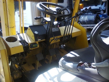 ขายครับ โฟร์คลิฟท์ Komatsu FD60-5 ขนาด 6 ตัน ครื่อง เกีร์ยดี ราคาต่อรองได้ครับ ขายครับ โฟร์คลิฟท์ Komatsu FD60-5 ขนาด 6 ตัน ครื่อง เกีร์ยดี ราคาต่อรองได้ครับ