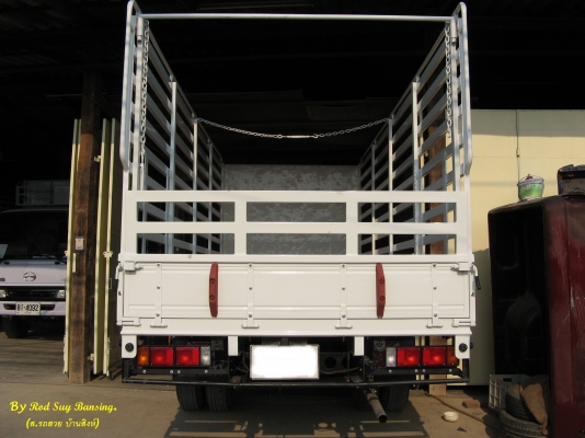 ขาย 6 ล้อ อีซูซุ NQR 175 แรง ยาว 5.50 ม.ปี 2007 พร้อมใช้งาน สภาพกว่า 90 \% สวยกิ๊ป ๆ