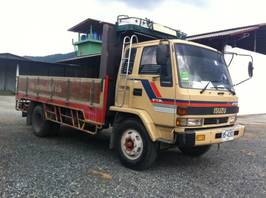 ขาย รถ ISUZU 6 ล้อ