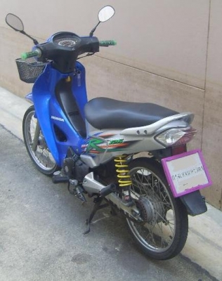 ขาย Honda Wave 125cc สีน้ำเงิน เทา จดทะเบียนปี48  พรบ.หมด พ.ค.56