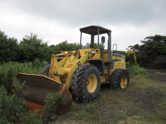 WA150-3E-63249รถตักKOMATSUรถจอดที่(CSนวนคร)ครับ