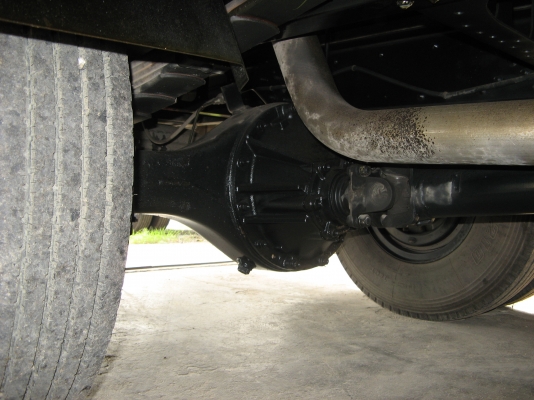 ขาย 6 ล้อ อีซูซุ FRR 190 แรง ตู้ 3 บาน ยาว 5 ม.ปี 2010 พร้อมใช้งาน สภาพกว่า 90 \% สวยกิ๊ป ๆ วิงแค่ 2x,xxx สนใจชมรถก่อนได้ครับ