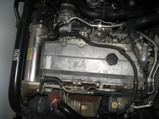 ขาย 6 ล้อ อีซูซุ FRR 190 แรง ตู้ 3 บาน ยาว 5 ม.ปี 2010 พร้อมใช้งาน สภาพกว่า 90 \% สวยกิ๊ป ๆ วิงแค่ 2x,xxx สนใจชมรถก่อนได้ครับ