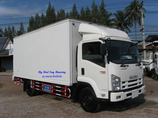 ขาย 6 ล้อ อีซูซุ FRR 190 แรง ตู้ 3 บาน ยาว 5 ม.ปี 2010 พร้อมใช้งาน สภาพกว่า 90 \% สวยกิ๊ป ๆ วิงแค่ 2x,xxx สนใจชมรถก่อนได้ครับ