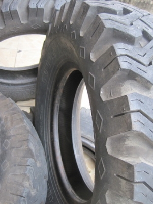 ยางขอบ  16