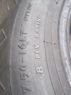 ยางขอบ  16