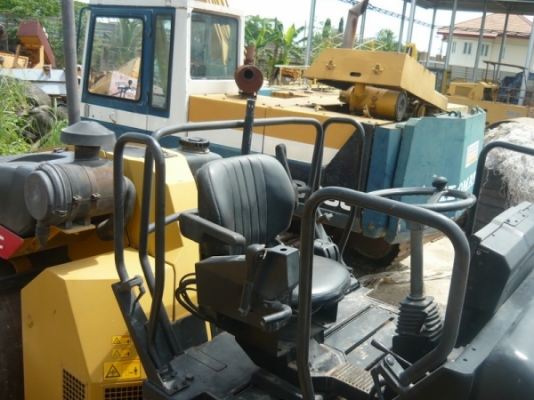 รถบด 7 ตัน Dynapac CC222 รถเก่านอก เครื่องยนตร์ ปั๊มเยี่ยม ชม.การทำงาน 4000 ชม. พร้อมลุยงานทุกสถานะ รถบด 7 ตัน Dynapac CC222 รถเก่านอก เครื่องยนตร์ ปั๊มเยี่ยม ชม.การทำงาน 4000 ชม. พร้อมลุยงานทุกสถานะ