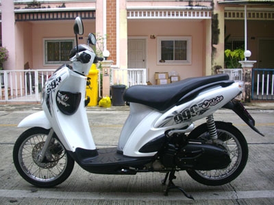 ขาย Suzuki Jelato Jack 999 ปลายปี 2011 ไมล์แท้ 8379กม รถหัวฉีดสภาพเดิมๆ จากโรงงาน