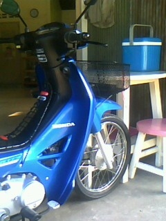 ดรีม 125 ปี45 สภาพเดิมมาก สวยโคตร ราคาไม่แพง สีน้ำเงิน