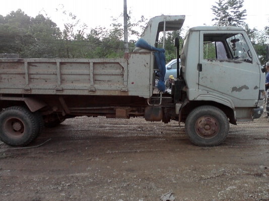 ขาย Hino FC 144   เอกสารพร้อมทะเบียน โทร 089-4332135 อภิรักษ์