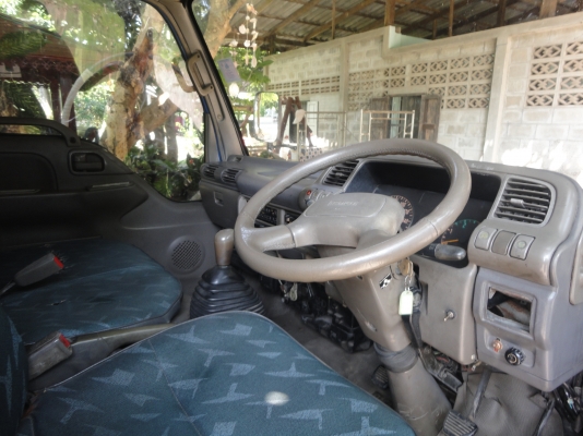 ขาย 4 ล้อ ไม่ติดเวลา NKR 66E เครื่อง 120 สภาพสวย พร้อมใช้