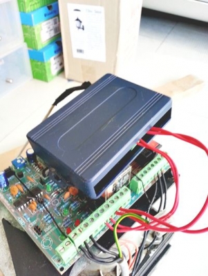 ขายถูกๆๆๆ ชุดมอเตอร์ประตูรีโมท มือสอง มีมอเตอร์+แผงควบคุม+แผงรีโมท+ฟันเฟือง รับน้ำหนัก 600-1000 KG