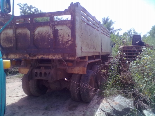 ขายด่วน  อีซูซุ  ROCKY  FXZ  210 สิบล้อสองเพลาดั้มพ์