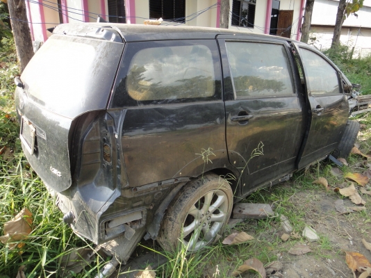 ขายซาก Toyota wish