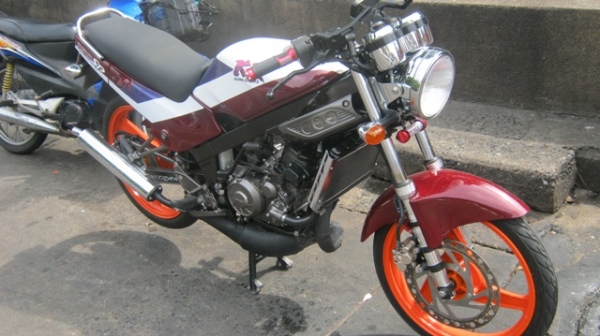 ขาย KAWASAKI victor 150 ปี40 ขาย18000บาท ขาย KAWASAKI victor 150 ปี40 ขาย18000บาท