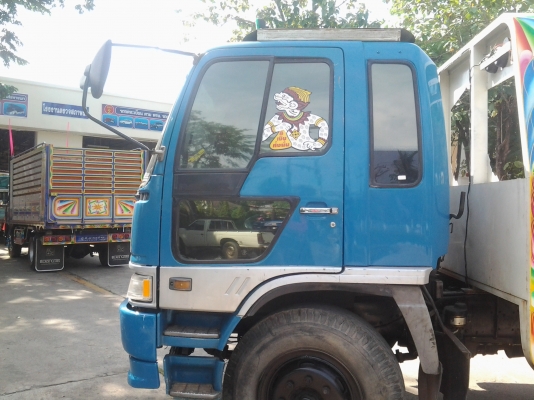 3H 195 Hp เทรลเลอร์บรรทุกรถเกี่ยวสวยๆมาแล้ว หัว-ครัทซี ก็ขาย 3H 195 Hp เทรลเลอร์บรรทุกรถเกี่ยวสวยๆมาแล้ว หัว-ครัทซี ก็ขาย