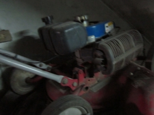 ขายถูกตามสภาพ - เครื่องตัดหญ้า YAMAHA มือสองจากญี่ปุ่นแท้ เพียง 12,500 บาท ขายถูกตามสภาพ - เครื่องตัดหญ้า YAMAHA มือสองจากญี่ปุ่นแท้ เพียง 12,500 บาท