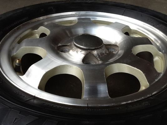 ขายแม็กขอบ13 4รู100 พร้อมยาง 1ชุด