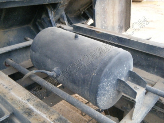 รถบรรทุก 10 ล้อดั๊มพ์ ยี่ห้อ HINO MEGA 320 แรงม้า มีหัวลำโพงระบบลากจูง