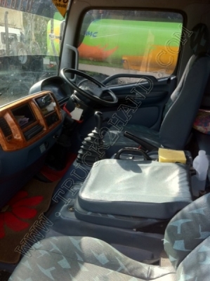 รถบรรทุก 10 ล้อดั๊มพ์ ยี่ห้อ HINO MEGA 320 แรงม้า มีหัวลำโพงระบบลากจูง