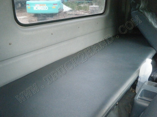 รถบรรทุก 10 ล้อดั๊มพ์ ยี่ห้อ HINO MEGA 320 แรงม้า มีหัวลำโพงระบบลากจูง