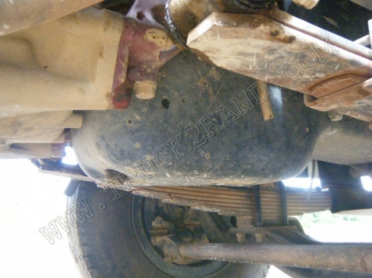 รถบรรทุก 10 ล้อดั๊มพ์ ยี่ห้อ HINO MEGA 320 แรงม้า มีหัวลำโพงระบบลากจูง