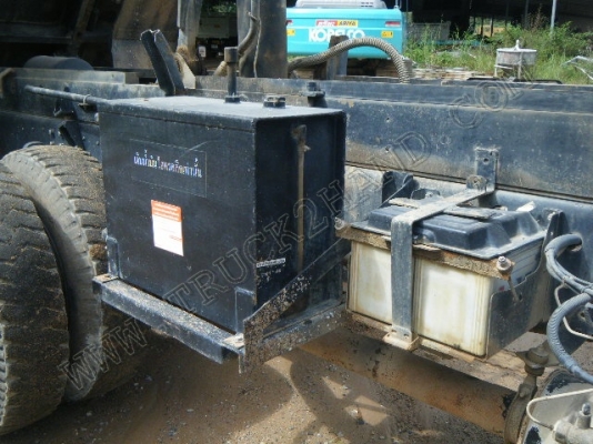 รถบรรทุก 10 ล้อดั๊มพ์ ยี่ห้อ HINO MEGA 320 แรงม้า มีหัวลำโพงระบบลากจูง