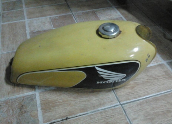 ขายถังน้ำมันCG 2 ลูก  C70ถังแยก1ลูก ลาดพร้าว กทม.