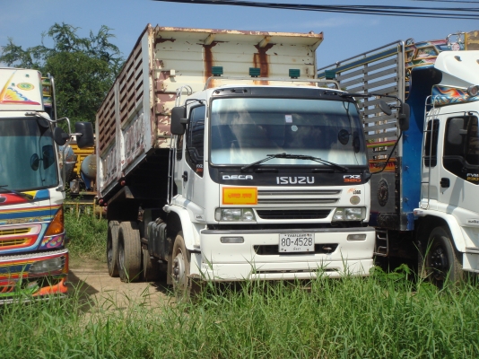 ISUZU DECA 320 hpกระบะคั้มสามมิตร รอนเฉียง ปี 51