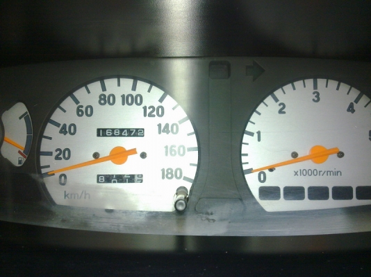 มิตซูตอนครึ่งประหยัดน้ำมัน***สีเดิม ไม่เคยชน*** โยนเล่มไปโอนเองเลยครับ