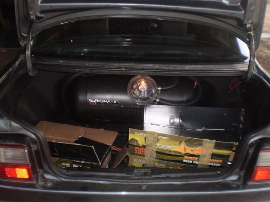 ขาย โคโรลล่า 1.6 หัวฉีด แก๊สLPG ล่งเล่มแล้ว เอกสารพร้อม