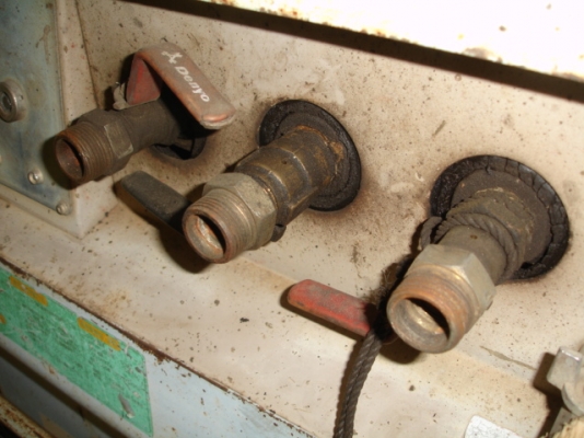 ปั้มลม Denyo ขนาด 90 และ 130 cfm สภาพดีมาก ราคาไม่แพงครับ