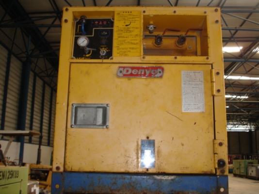 ปั้มลม Denyo ขนาด 90 และ 130 cfm สภาพดีมาก ราคาไม่แพงครับ