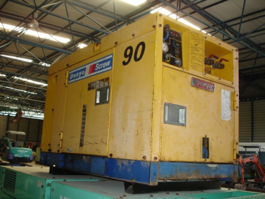 ปั้มลม Denyo ขนาด 90 และ 130 cfm สภาพดีมาก ราคาไม่แพงครับ