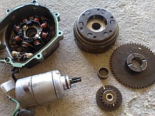 ขาย ชุดสตาทมือ เวฟ125  ครบสวยจัด  3000 บาท