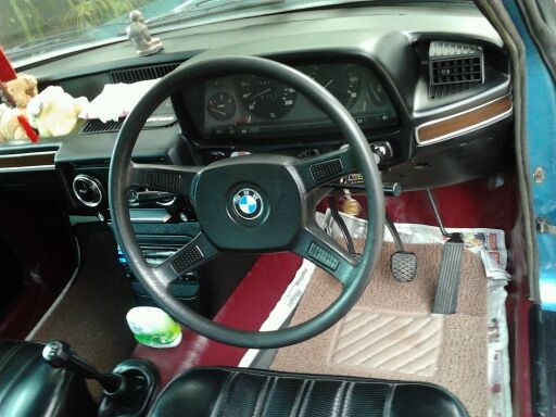 ขายรถโบราณ BMW รุ่น 520E12 ขายรถโบราณ BMW รุ่น 520E12