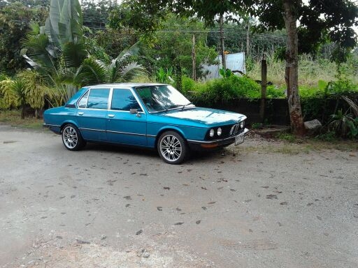 ขายรถโบราณ BMW รุ่น 520E12 ขายรถโบราณ BMW รุ่น 520E12