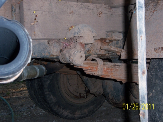 ขาย 6 ล้อ isuzu TL ช่วงสั้น  เครื่อง 85