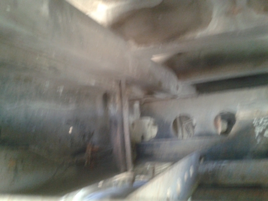 ขาย 6 ล้อ Isuzu rocky 165 กระบะ 6.5 m จัดแนนซ์ได้ 450000 มีบริการTel. 088-4501277