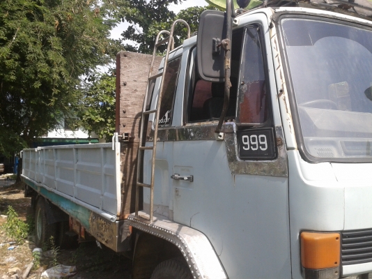 ขาย 6 ล้อ Isuzu rocky 165 กระบะ 6.5 m จัดแนนซ์ได้ 450000 มีบริการTel. 088-4501277