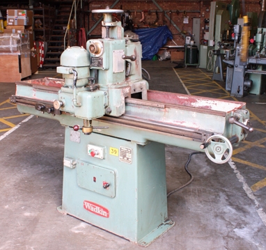 ขายเครื่อง ลับมีด มือสอง สภาพเยี่ยม เครื่อง อังกฤษ ออโต้ทั้งระบบ น้ำหนักเครื่อง 800กก