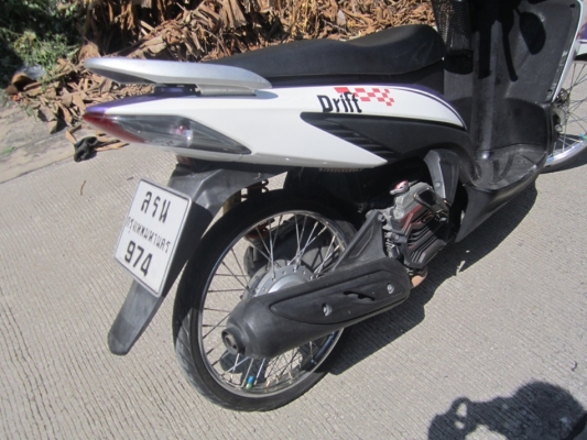 ขายด่วนclick ปี51รถบ้านเครื่องดีราคาต่อรองได้ทะเเบียน/โอน