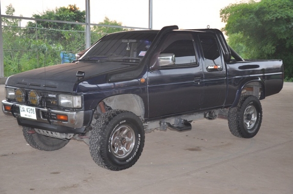 ขาย NISSAN BIG M 4WD เครื่อง 2.7 TURBO ช่วงล่าง TERRANO ขับ 4 พร้อมลุย