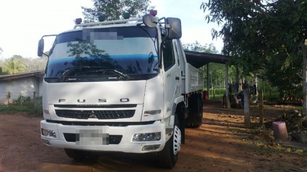 รถมิตซู 6 ล้อดั๊ม 240 แรงม้า ปี 53 รถวิ่ง 80000 กว่าโล ( รถห้างแท้ )