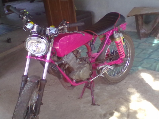 ขายถูก โมตาดเครื่อง โซนิค125 โครง GTO ไม่มีเล่ม สวยๆ 14000 เครื่องแน่ๆ  สนใจติดต่อ 084-4645991 ราคาต่อลองได้คับ