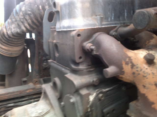 รถนิตสัน 10 ล้อ 2 เพลา ท้าลาด  230 แรงม้า