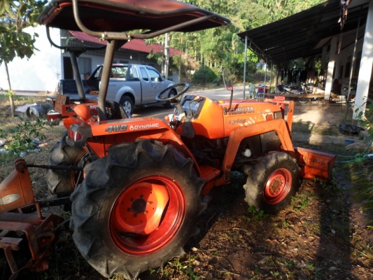 ขายรถไถ KUBOTA L3408 อุปกรณ์ครบ ขายรถไถ KUBOTA L3408 อุปกรณ์ครบ